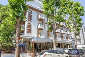 Hotel Saint Tropez Riccione nuova facciata